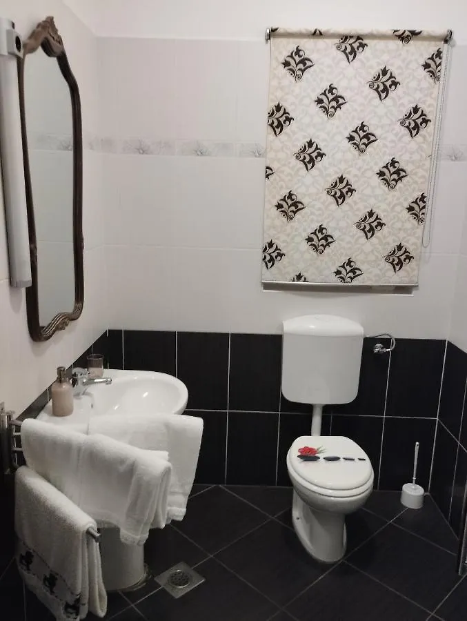 Dck Apartments