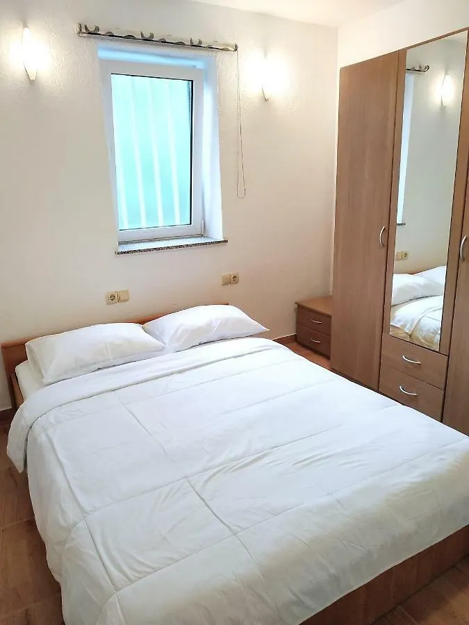 Dck Apartments Kostrena